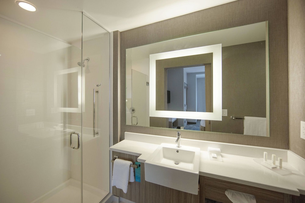 SpringHill Suites by Marriott Athens Downtown University Area - photo 14
