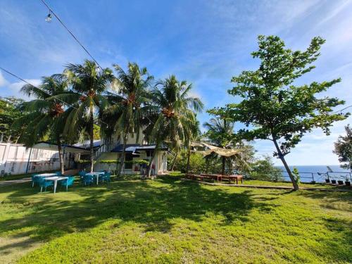 Oslob Seacoast Resort — 4-Star Luxury Hotel in Oslob, Philippines