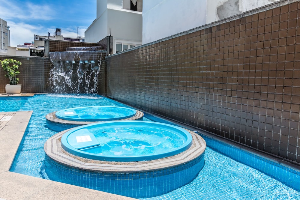 Country Residence Service