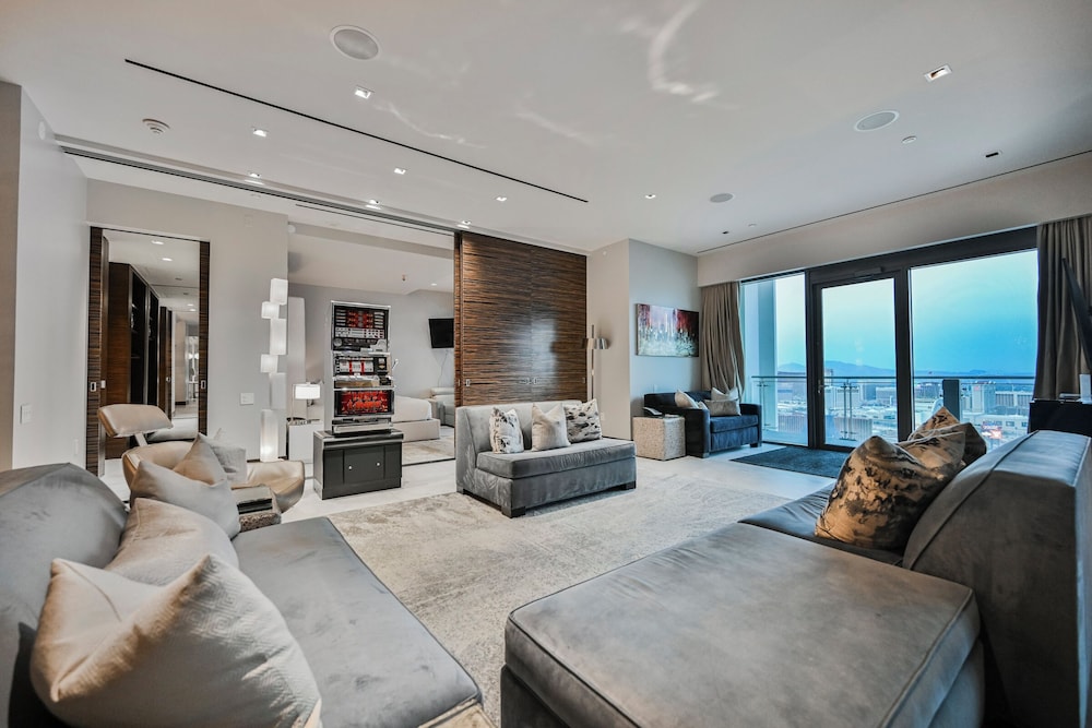StripViewSuites at Palms Place Penthouses - photo 132