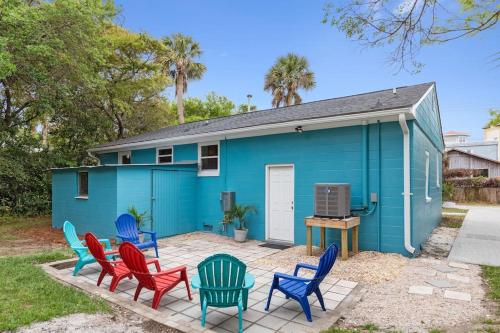 208 W Ashley Central Location 2 Mins to the Beach - photo 18