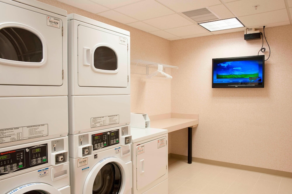 Residence Inn by Marriott Grand Rapids Airport - photo 21