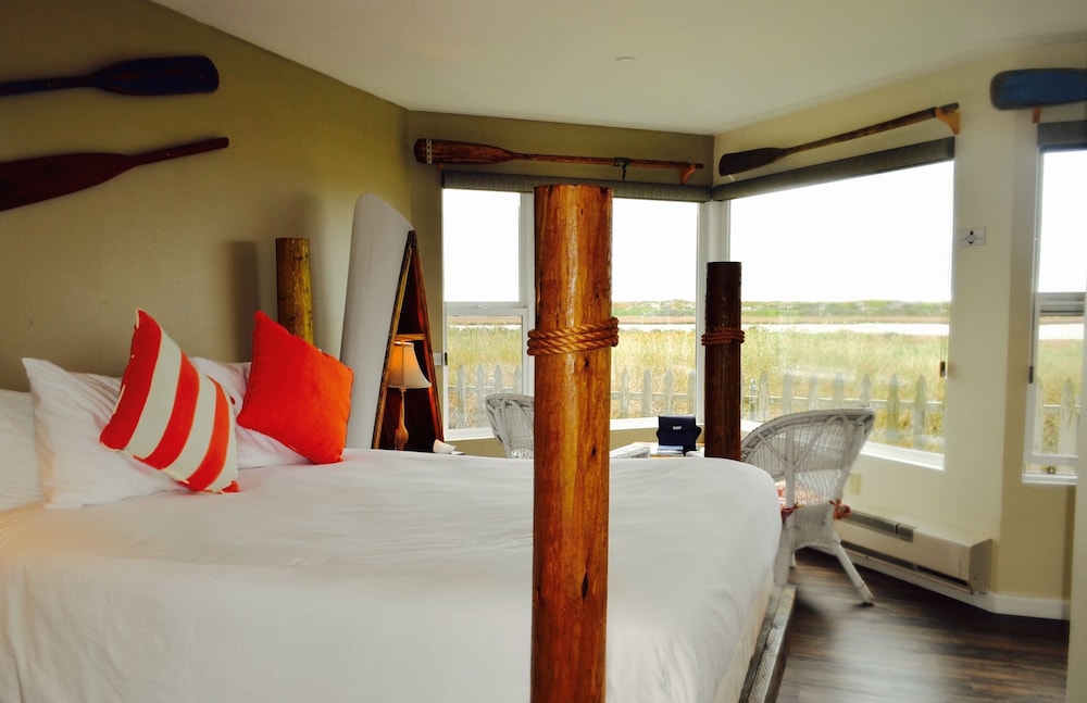 Captain's Inn at Moss Landing - photo 54