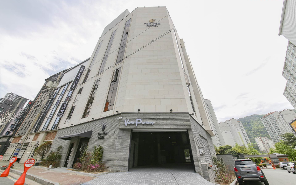 The Van Hotel in Kimhae, South Korea