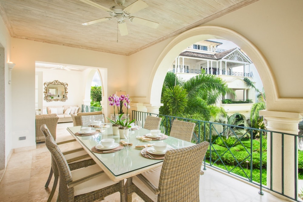 Schooner Bay 205 by Blue Sky Luxury — 4-Star Luxury Hotel in Speightstown, Barbados