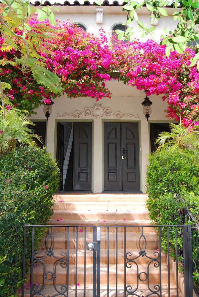 Villa Delle Stelle — 4-Star Luxury Hotel in Los Angeles, United States
