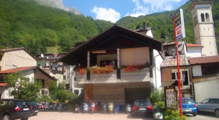 Hotel Ristorante da Otto in Paluzza, Italy
