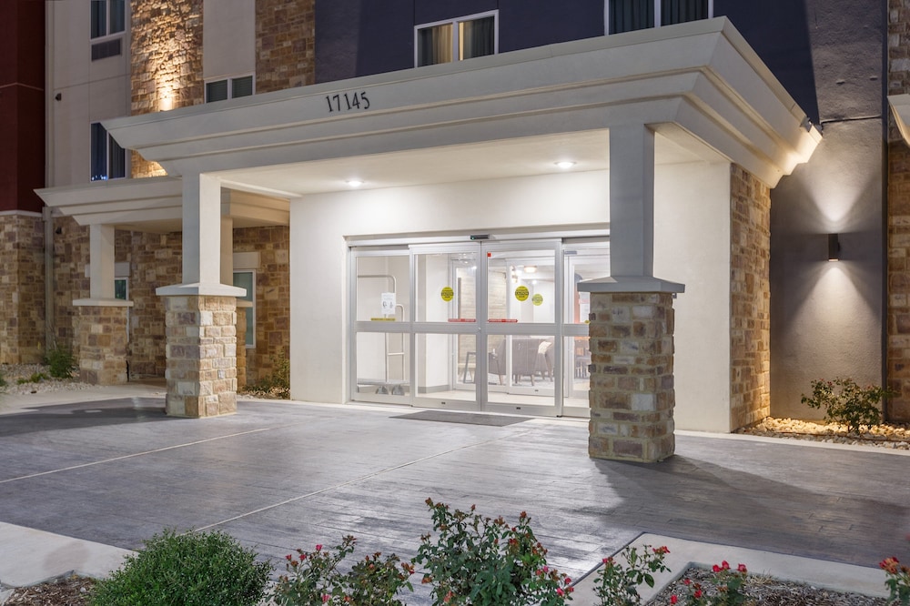 Candlewood Suites San Antonio Schertz by IHG - photo 42