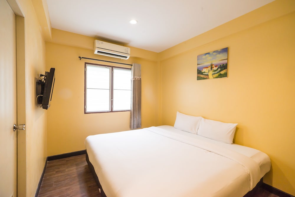 The Corner Ratchada - carbon neutral hotel in Bangkok