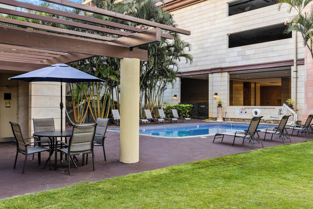 Wyndham Vacation Resorts Royal Garden at Waikiki - photo 47