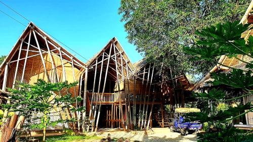 Dumaguete Bamboo Cottages Dauin — 4-Star Luxury Hotel in Dauin, Philippines