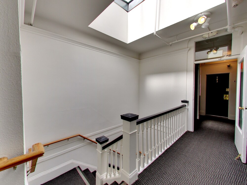 Hotel 325 Sutter - photo 17
