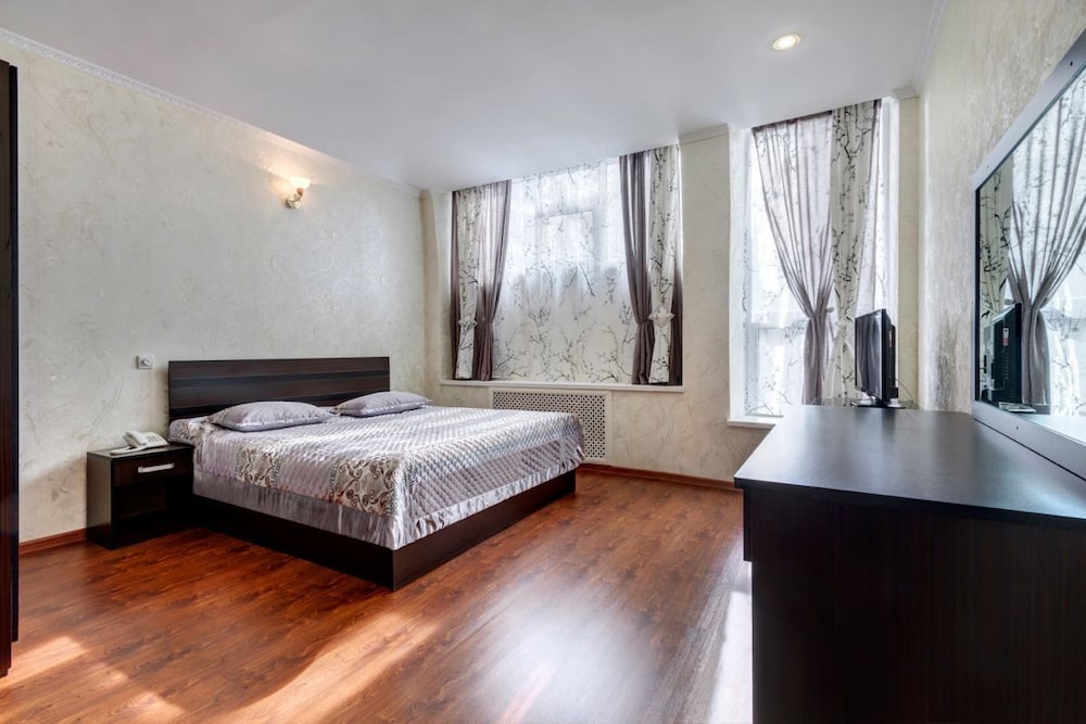 Hotel Kazakhfilm — hotel in Almaty