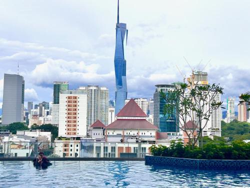 Kl Central 32 Floor Klcc View — 4-Star Luxury Hotel in Kuala Lumpur, Malaysia