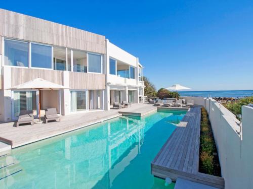The Bay House — 4-Star Luxury Hotel in Cape Town, South Africa