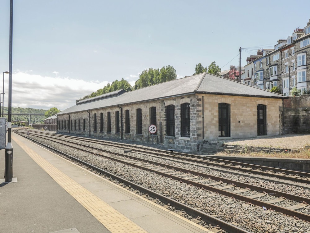 Premier Transit & Lady Hilda @ Engine Shed