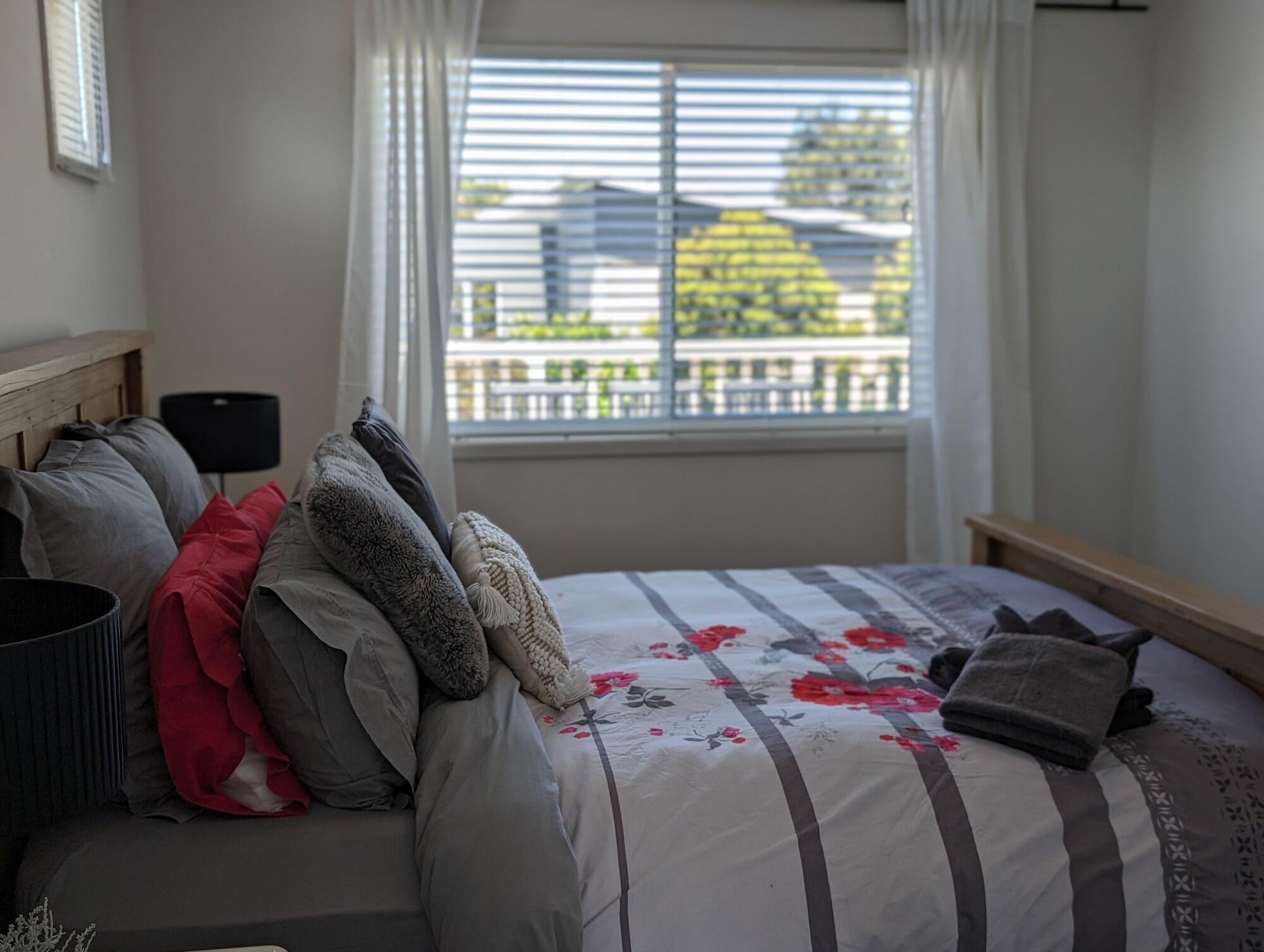 Twin Beaches Retreat Cowes in Cowes, Australia