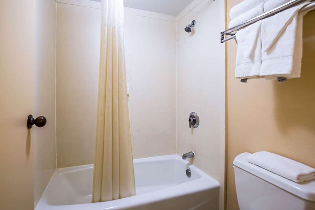 Quality Inn Dillon SC - photo 17