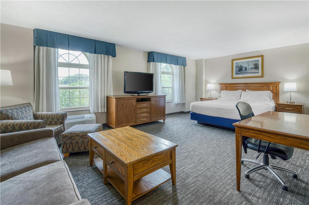 SureStay Plus Hotel by Best Western Elizabethtown Hershey - photo 8