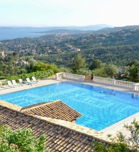 Elegant Duplex pool and beach - last minute hotel in Unknown City