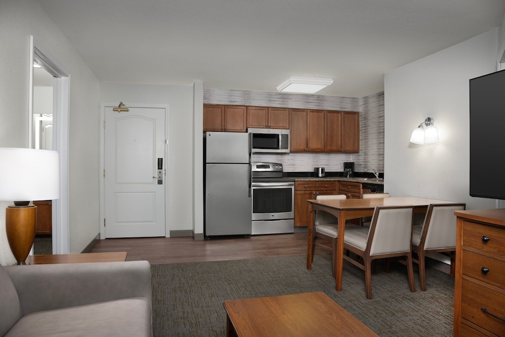 Residence Inn by Marriott San Bernardino - photo 10