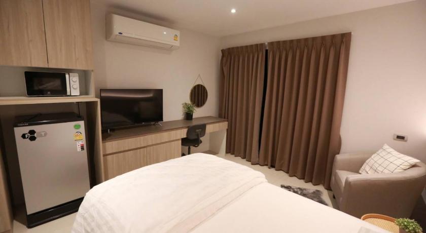 BaanTip HomeStay