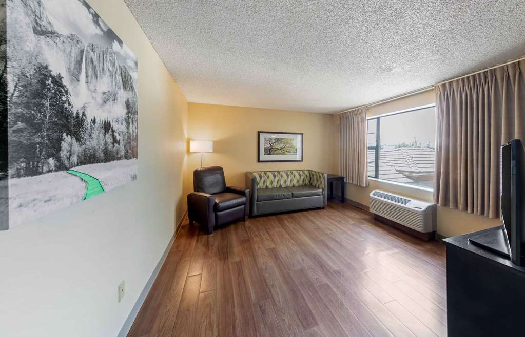 Extended Stay America Suites Los Angeles Arcadia - photo 32