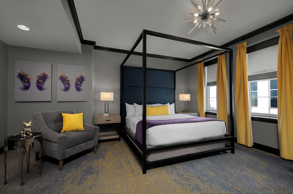 The Admiral Hotel - photo 18