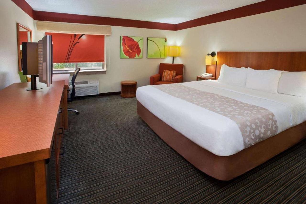 Travelodge by Wyndham Columbus State University - photo 13