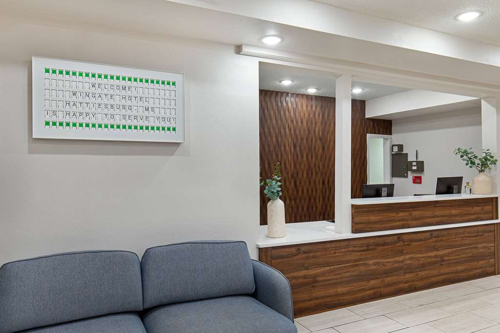 Baymont by Wyndham Hattiesburg - photo 11