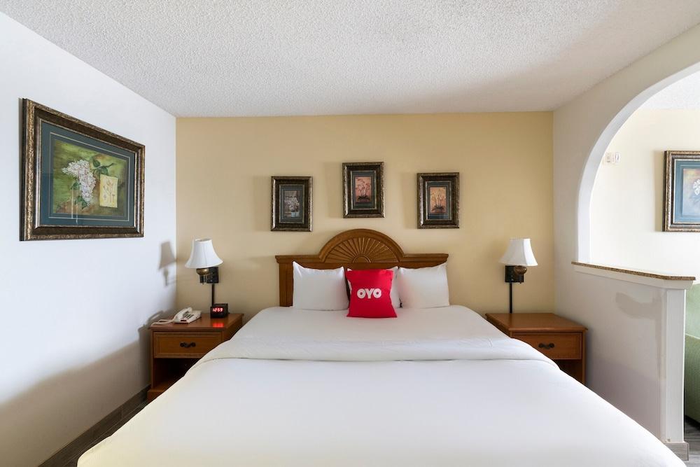 Red Roof Inn Stafford TX - photo 12