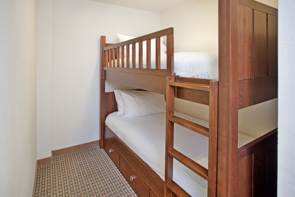 Holiday Inn Resort Pensacola Beach by IHG - photo 6