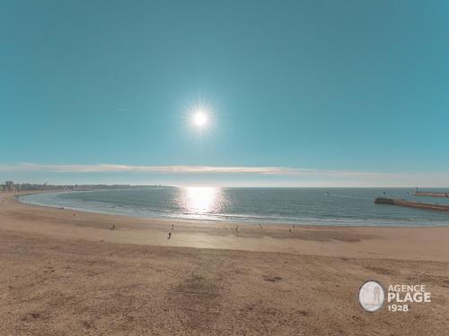 Appartement les Sables d'Olonne 2 pièces 4 Personnes FR 1 197 213 — 4-Star Luxury Hotel in Les Sables-D'olonne, France