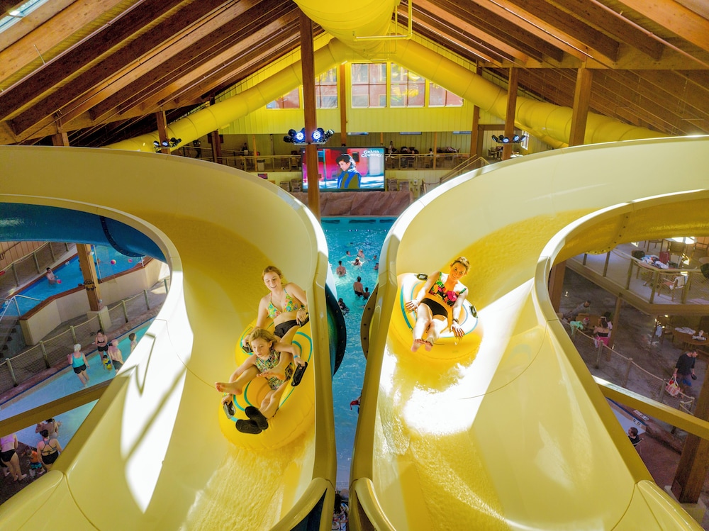 Grand Country Waterpark Resort - photo 11