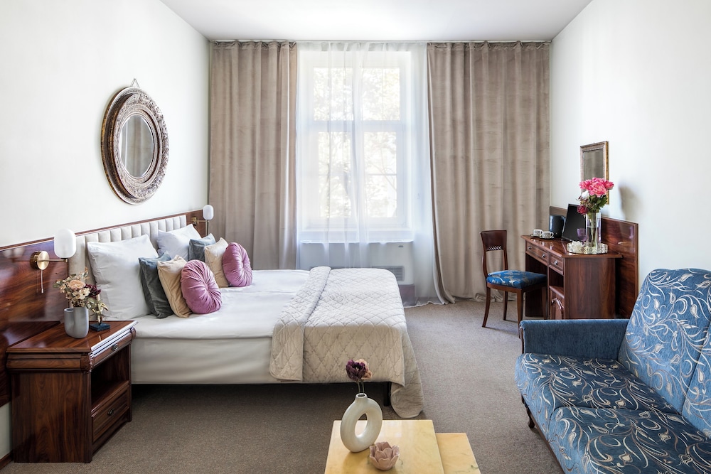 Old Time Hotel - last minute hotel in Krakow