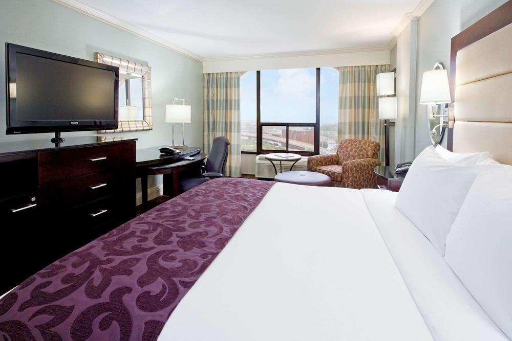 Hotel Belvoir Springfield - photo 8