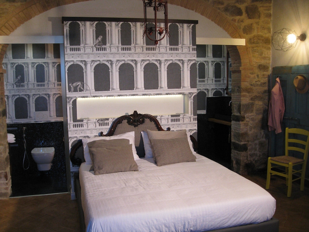 Il Burellino Wine & Resort in Montalcino, Italy