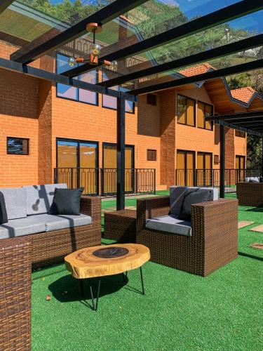 Dom Hotel