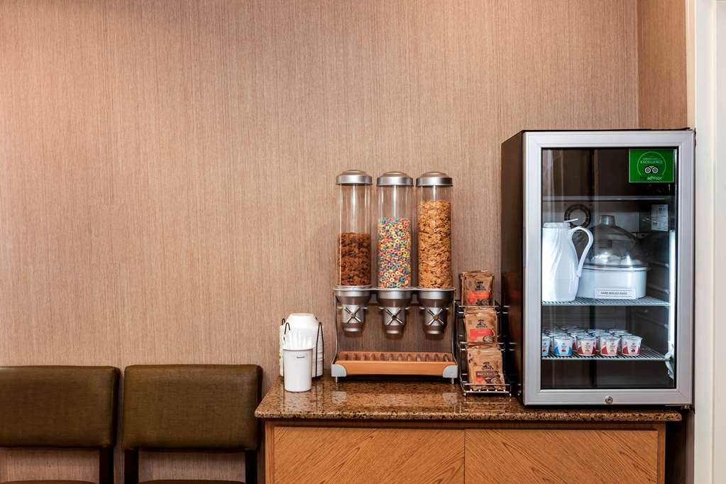 La Quinta Inn by Wyndham Sheboygan - photo 45