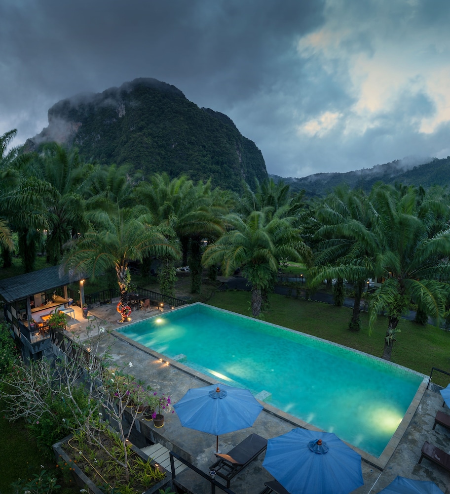 Krabi Green Hill Pool Villas — 4-Star Luxury Hotel in Krabi, Thailand