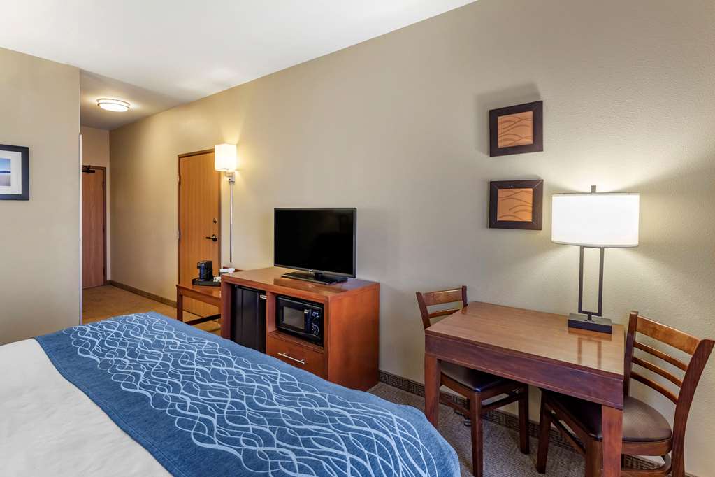 Comfort Inn Evansville Casper - photo 8