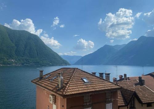 Casa Gemma — 4-Star Luxury Hotel in Colonno, Italy