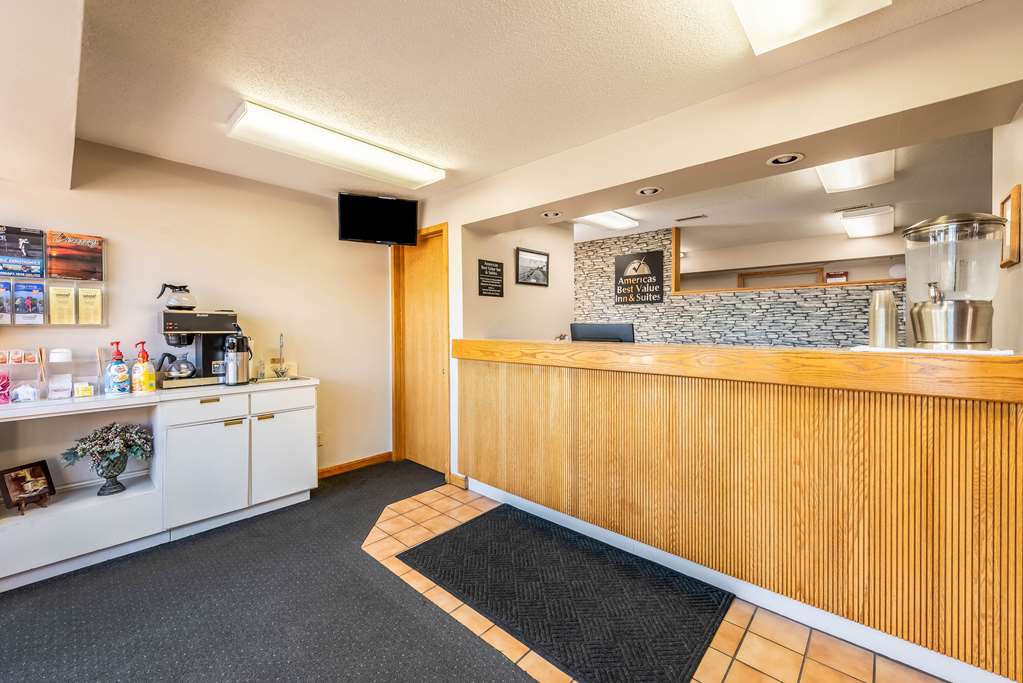 Americas Best Value Inn & Suites St. Marys - photo 7