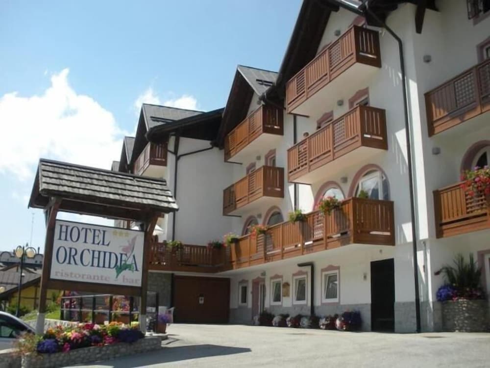 Hotel Orchidea - carbon neutral hotel in Vermiglio