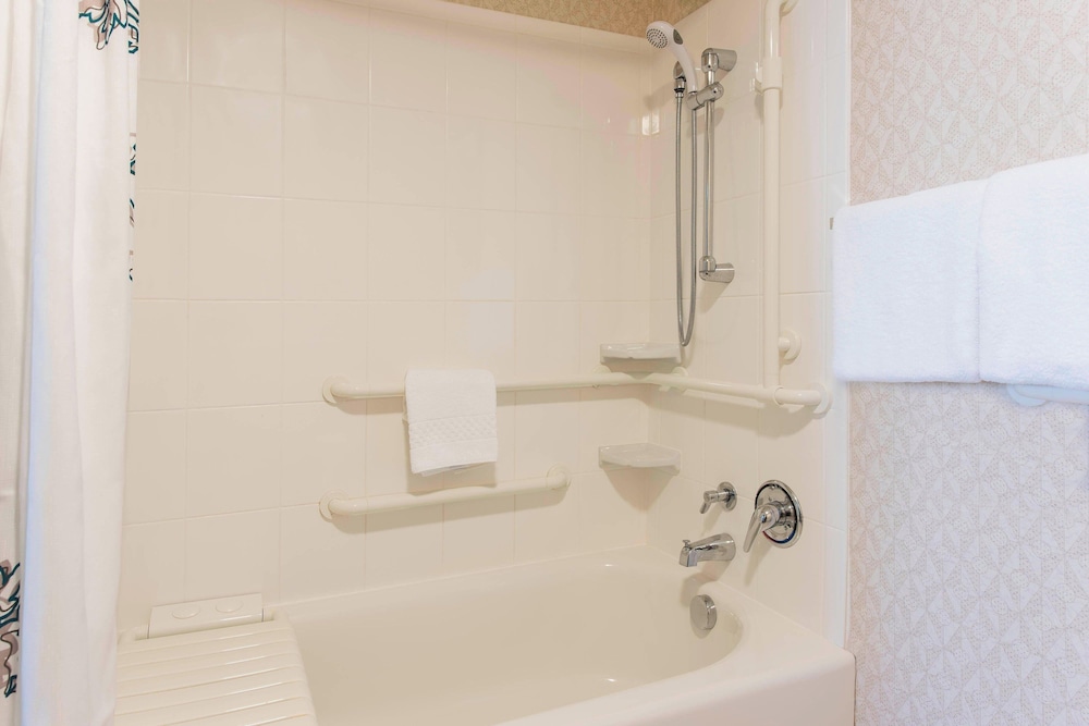 Residence Inn by Marriott Toledo Maumee - photo 17