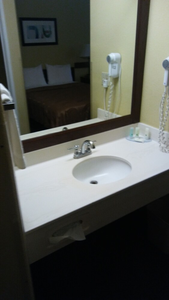 GreenTree Inn Denver Tech Center - photo 19