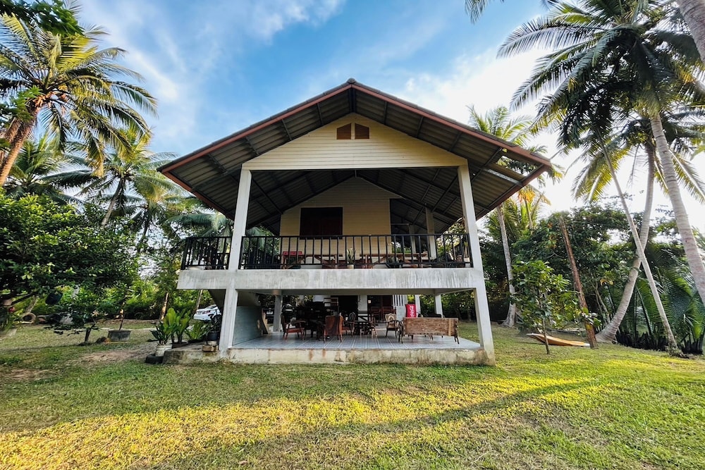 Baan Nai Bang in Surat Thani, Thailand