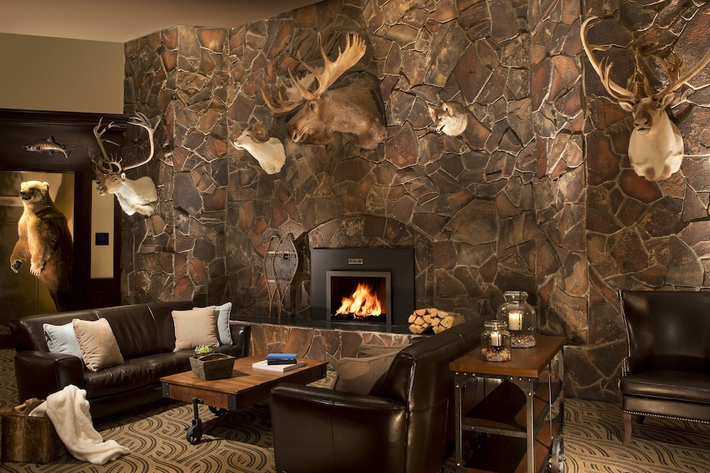 The Lakefront Anchorage - photo 2