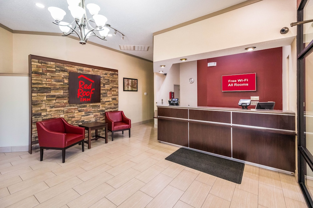 Red Roof Inn Clarksville - photo 2