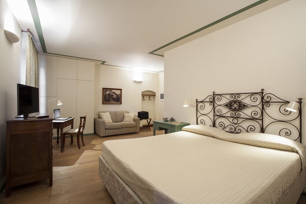 B&B Borromeo — 4-Star Luxury Hotel in Vimercate, Italy